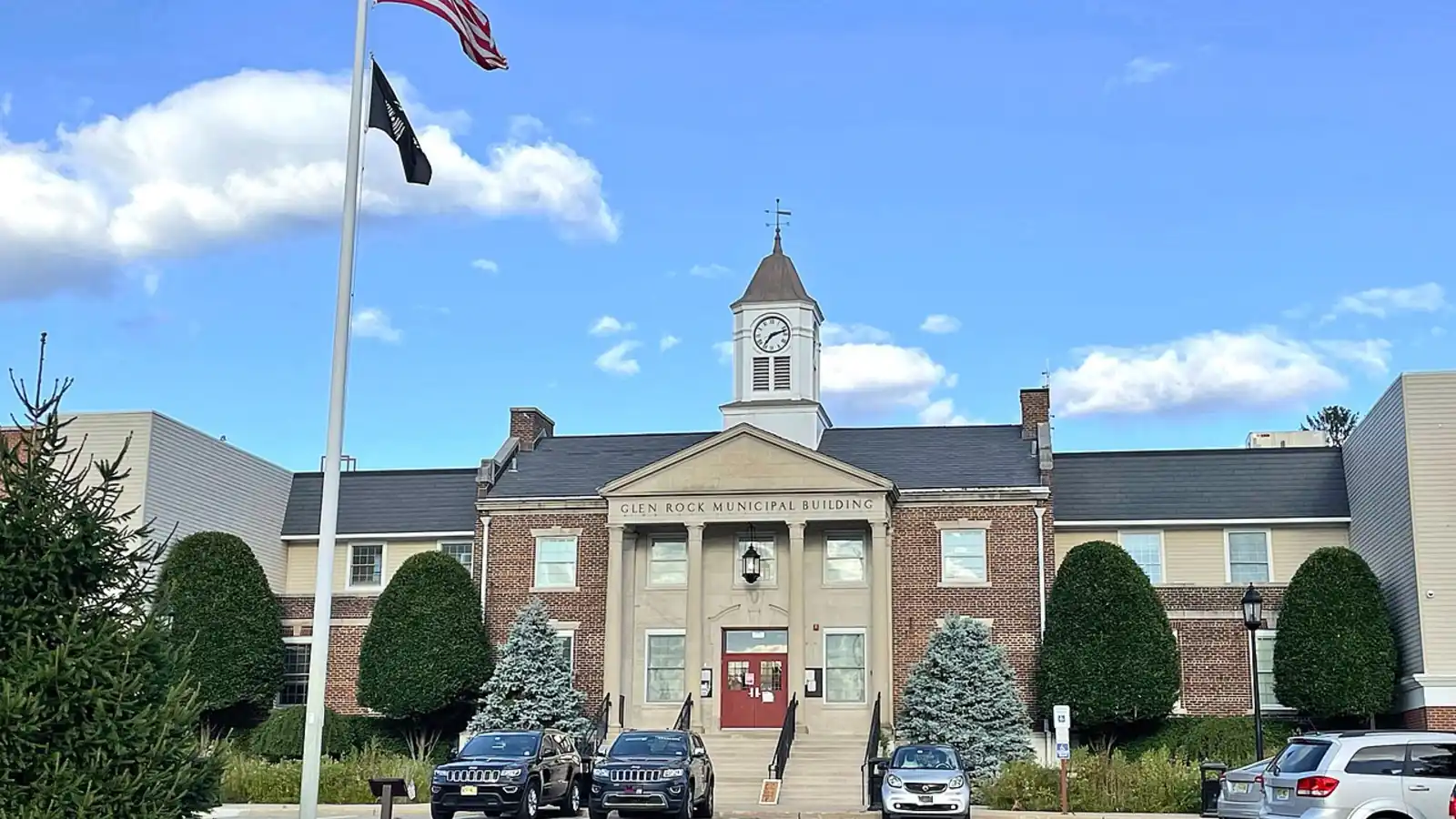 Glen Rock Borough Hall in Glen Rock, New Jersey