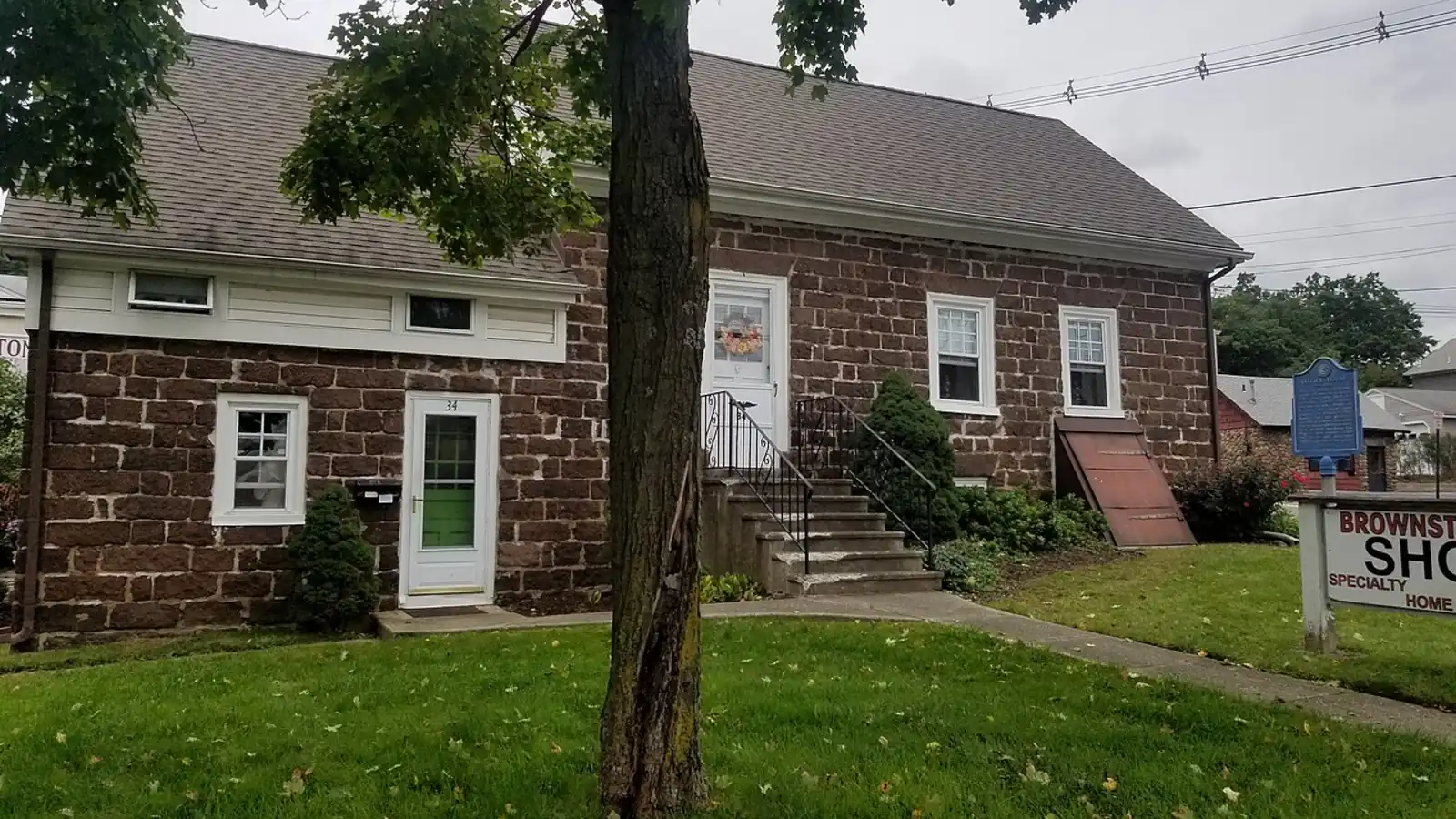 Municipal streetscape in Midland Park, New Jersey